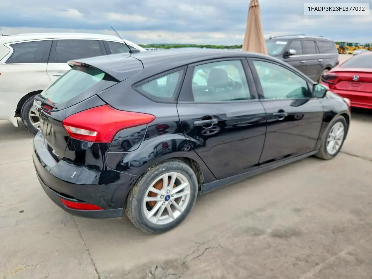 1FADP3K23FL377092 2015 Ford Focus Se