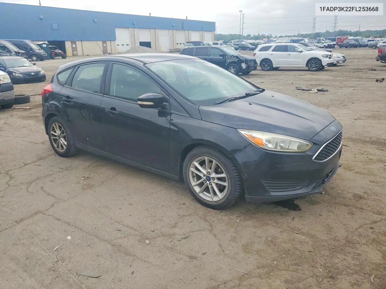 2015 Ford Focus Se VIN: 1FADP3K22FL253668 Lot: 61543376