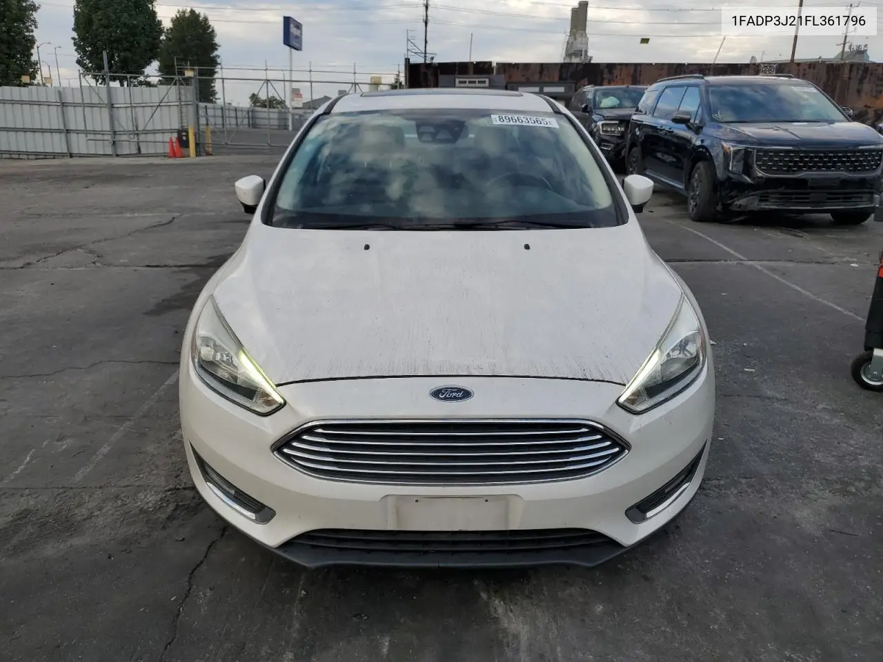 1FADP3J21FL361796 2015 Ford Focus Titanium