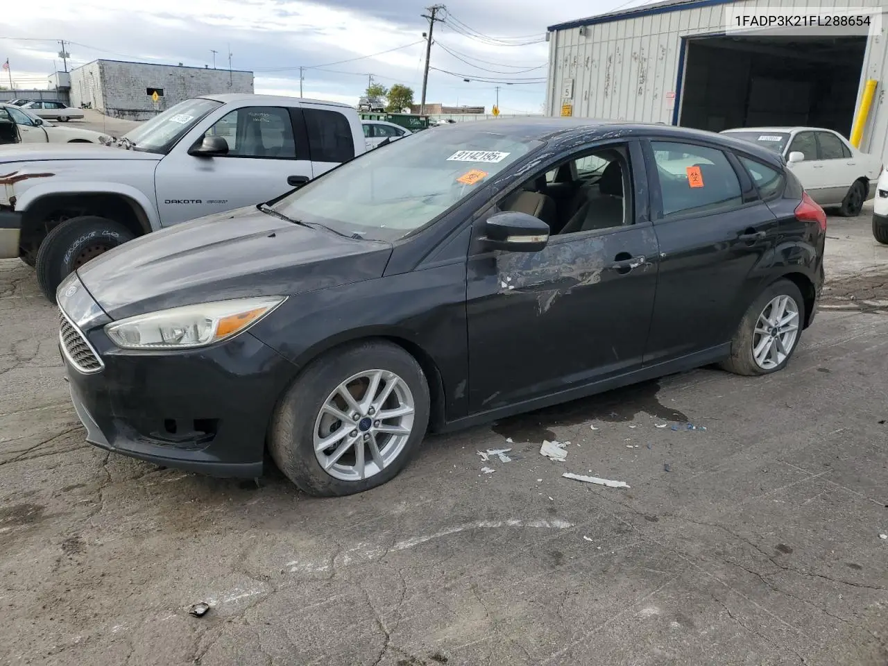 1FADP3K21FL288654 2015 Ford Focus Se