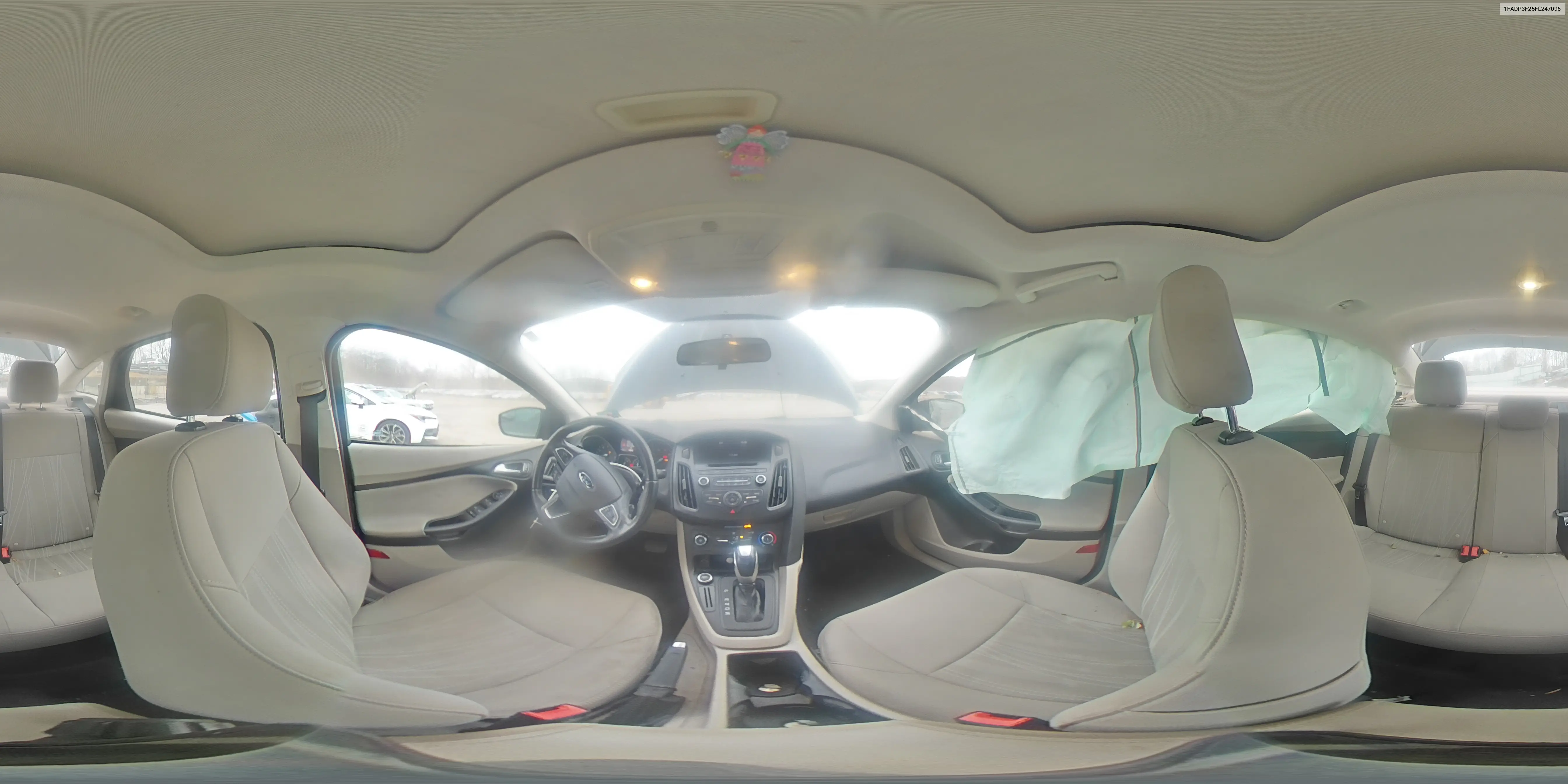 1FADP3F25FL247096 2015 Ford Focus Se