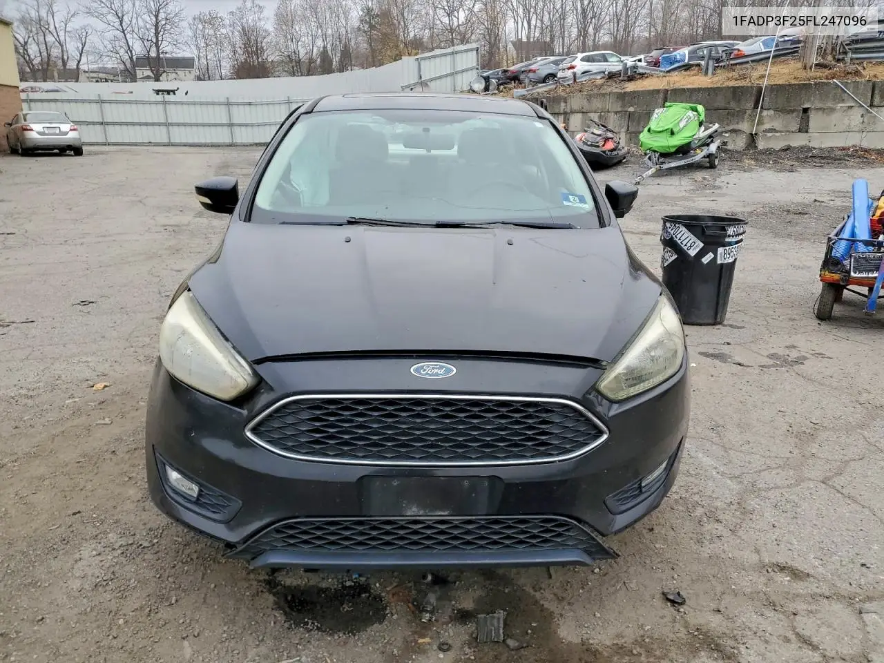 1FADP3F25FL247096 2015 Ford Focus Se