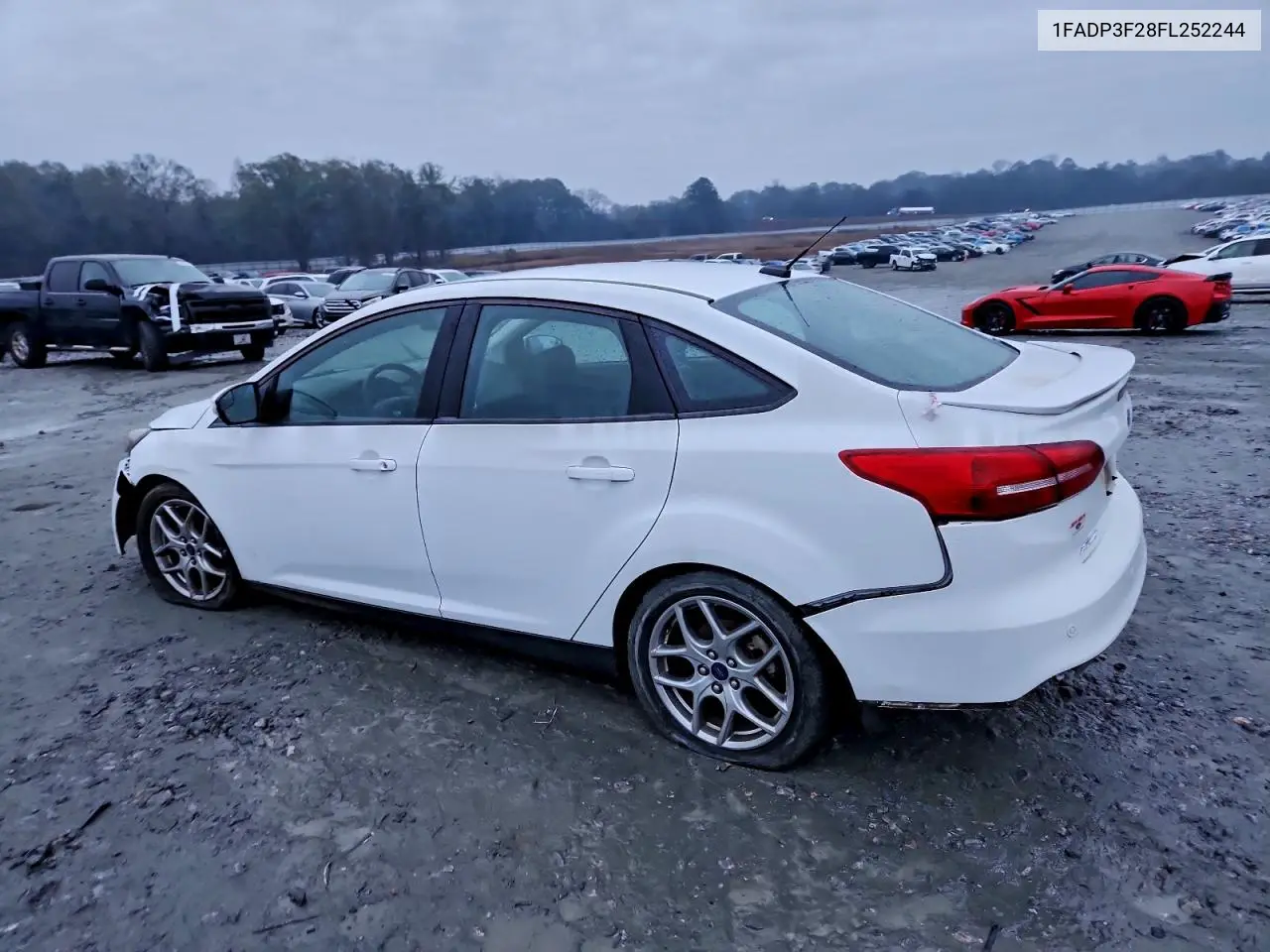 1FADP3F28FL252244 2015 Ford Focus Se