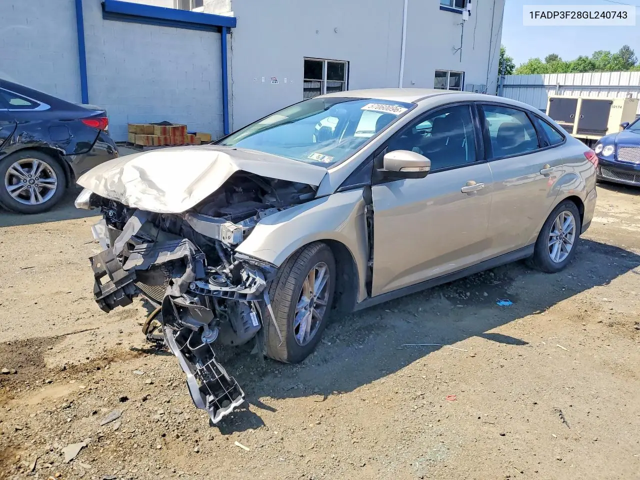 2016 Ford Focus Se VIN: 1FADP3F28GL240743 Lot: 57060096