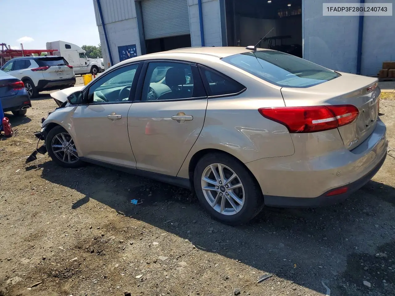 2016 Ford Focus Se VIN: 1FADP3F28GL240743 Lot: 57060096