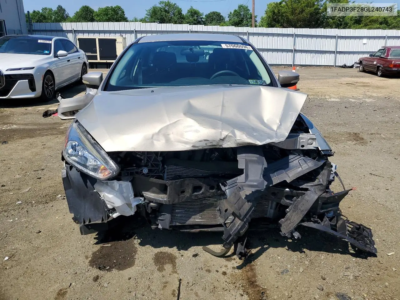 2016 Ford Focus Se VIN: 1FADP3F28GL240743 Lot: 57060096