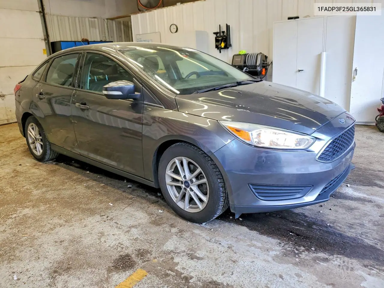 1FADP3F25GL365831 2016 Ford Focus Se