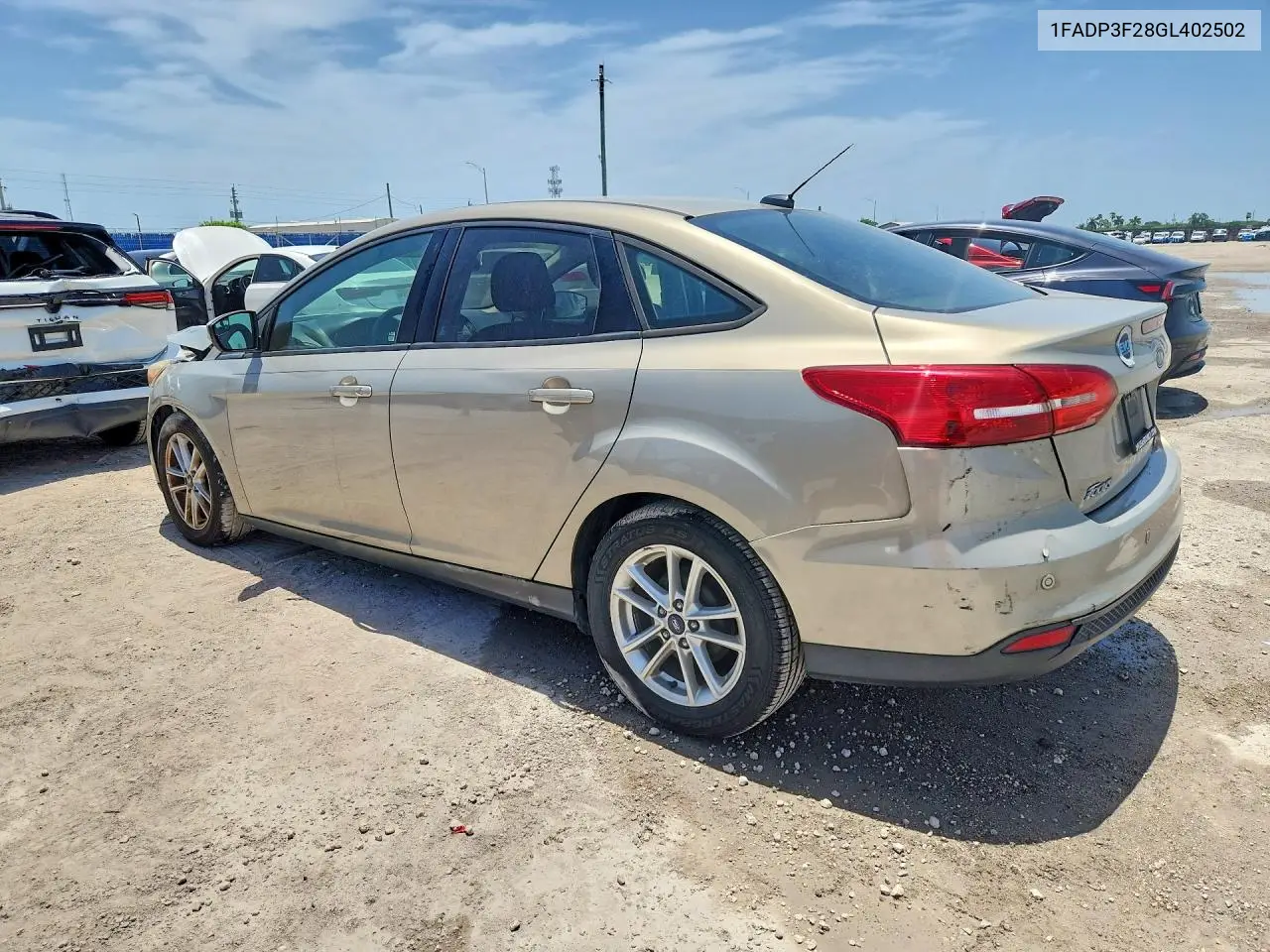 2016 Ford Focus Se VIN: 1FADP3F28GL402502 Lot: 61170156