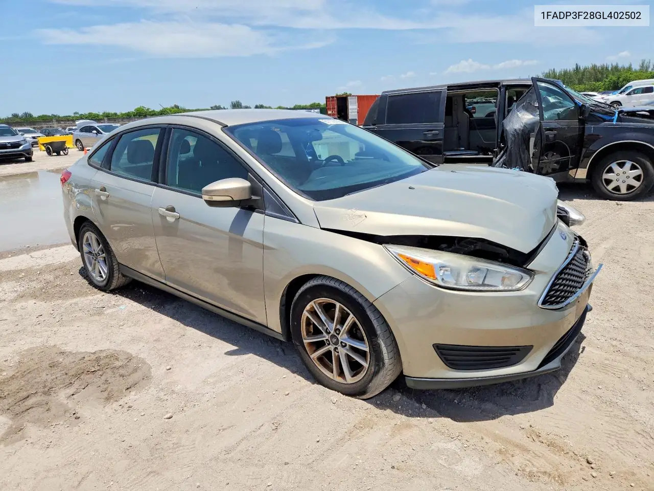 2016 Ford Focus Se VIN: 1FADP3F28GL402502 Lot: 61170156
