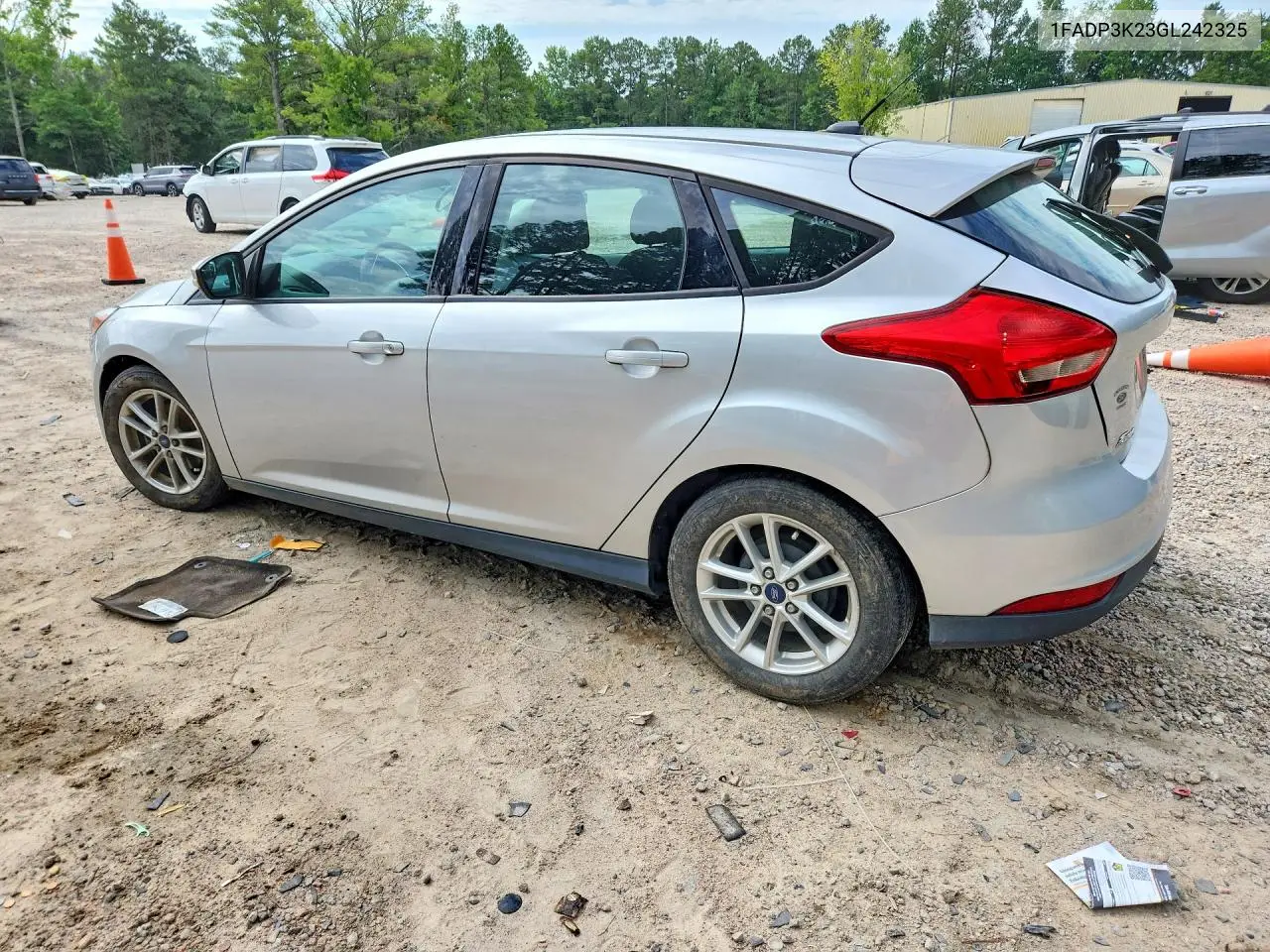 2016 Ford Focus Se VIN: 1FADP3K23GL242325 Lot: 61648386