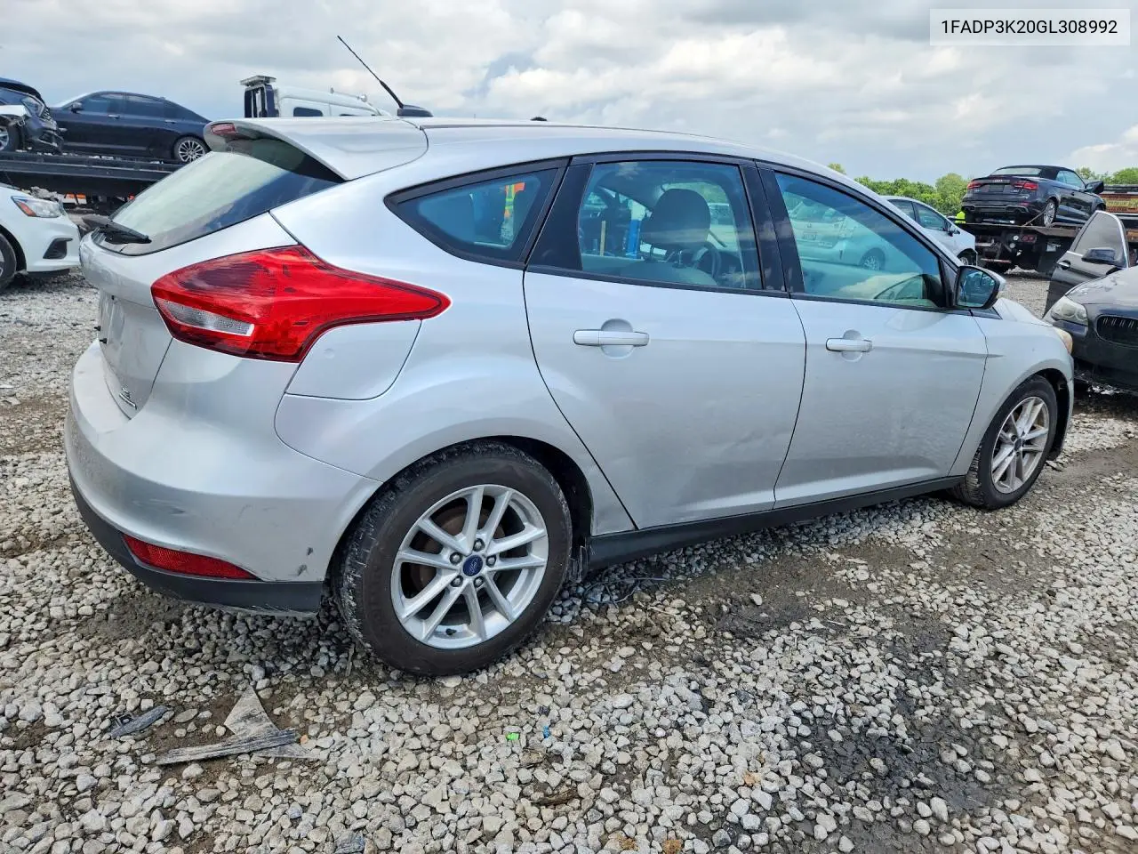 2016 Ford Focus Se VIN: 1FADP3K20GL308992 Lot: 62092776