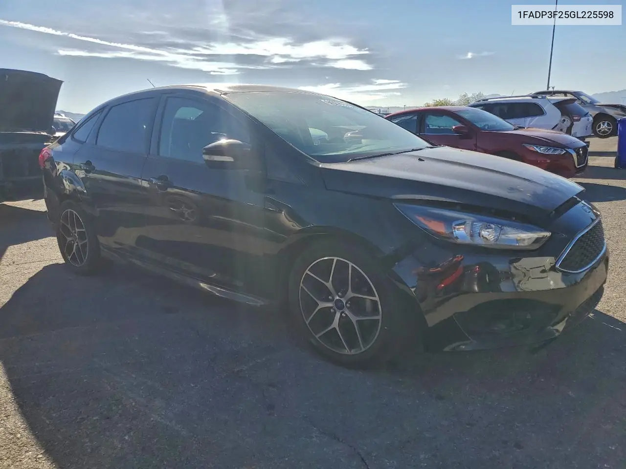 1FADP3F25GL225598 2016 Ford Focus Se