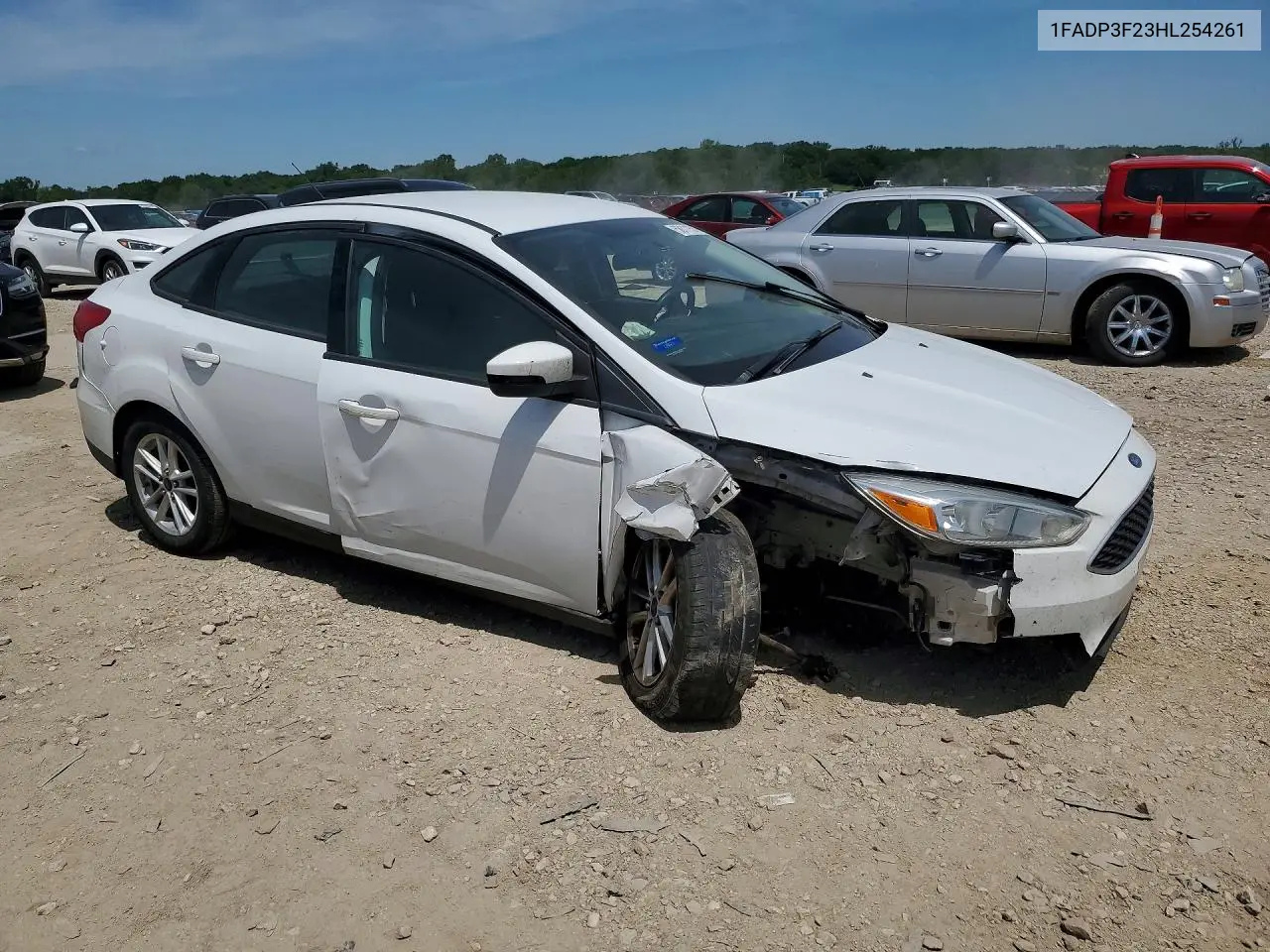 2017 Ford Focus Se VIN: 1FADP3F23HL254261 Lot: 58111516