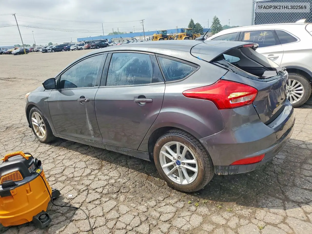 2017 Ford Focus Se VIN: 1FADP3K21HL302569 Lot: 60336536