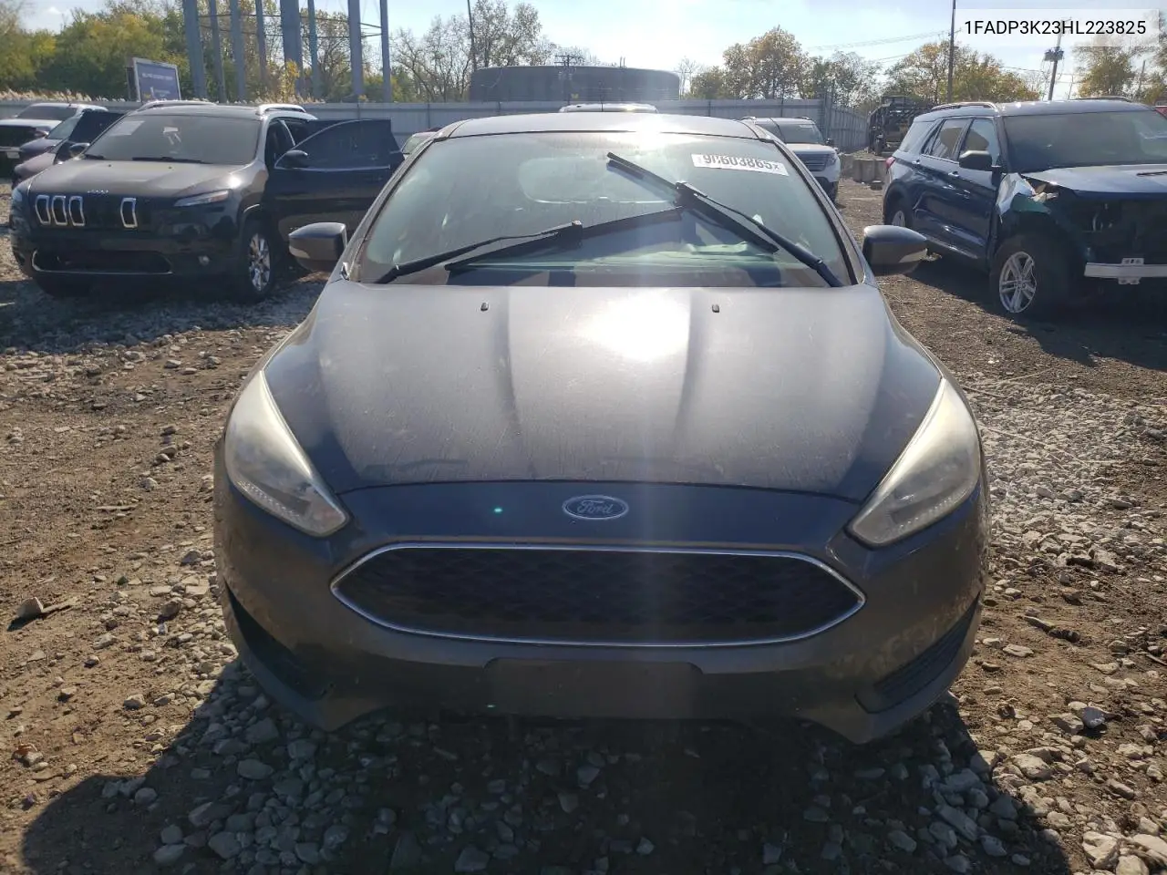1FADP3K23HL223825 2017 Ford Focus Se