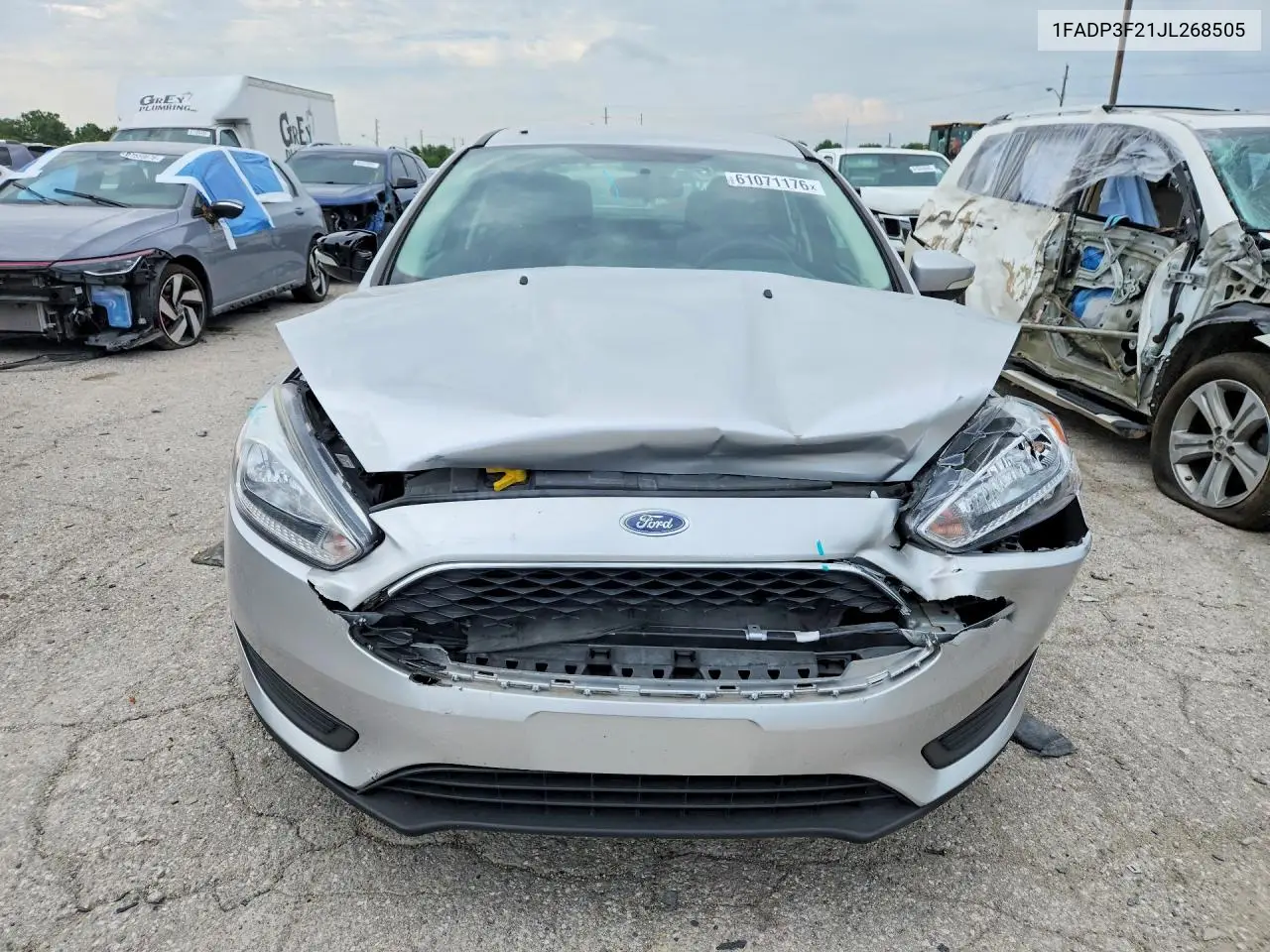 2018 Ford Focus Se VIN: 1FADP3F21JL268505 Lot: 61071176