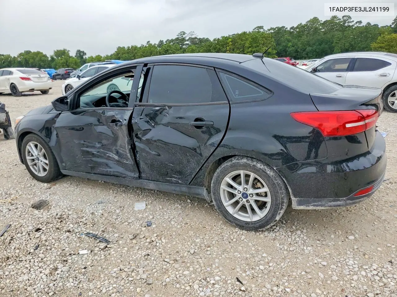 2018 Ford Focus Se VIN: 1FADP3FE3JL241199 Lot: 61352866