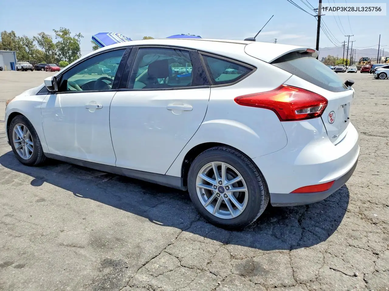 2018 Ford Focus Se VIN: 1FADP3K28JL325756 Lot: 61684736