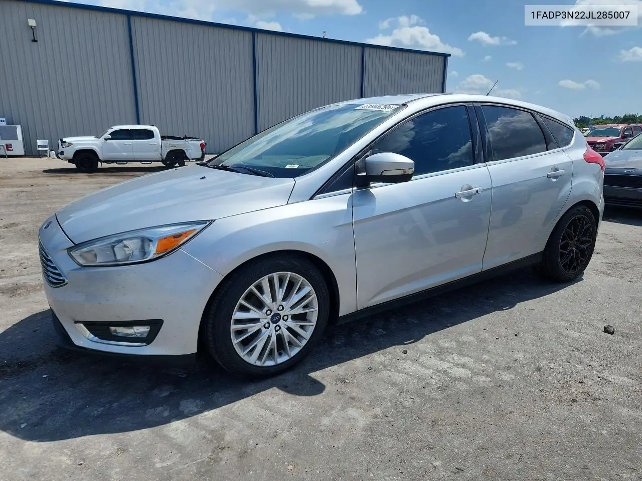 2018 Ford Focus Titanium VIN: 1FADP3N22JL285007 Lot: 61865296