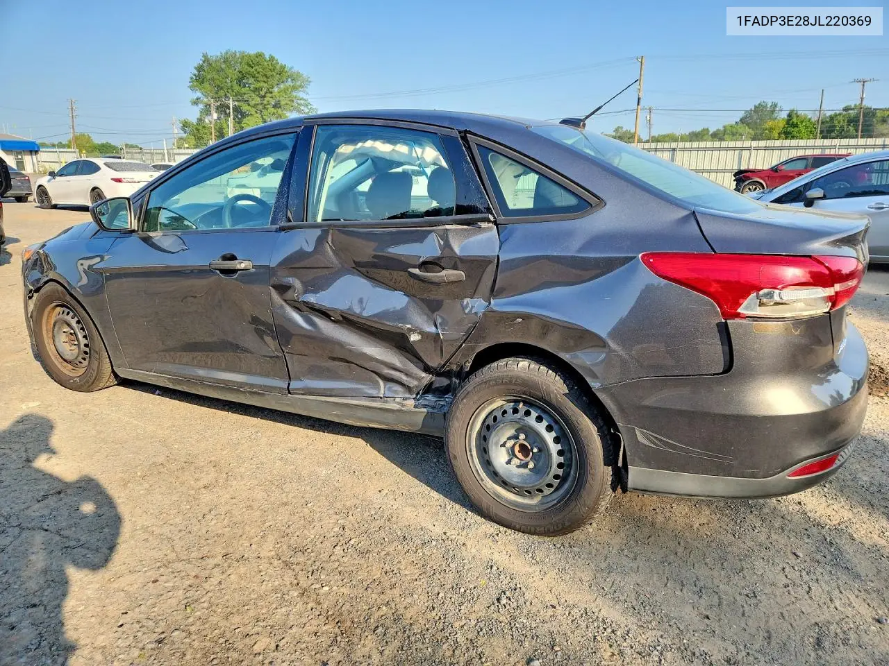 2018 Ford Focus S VIN: 1FADP3E28JL220369 Lot: 61972616
