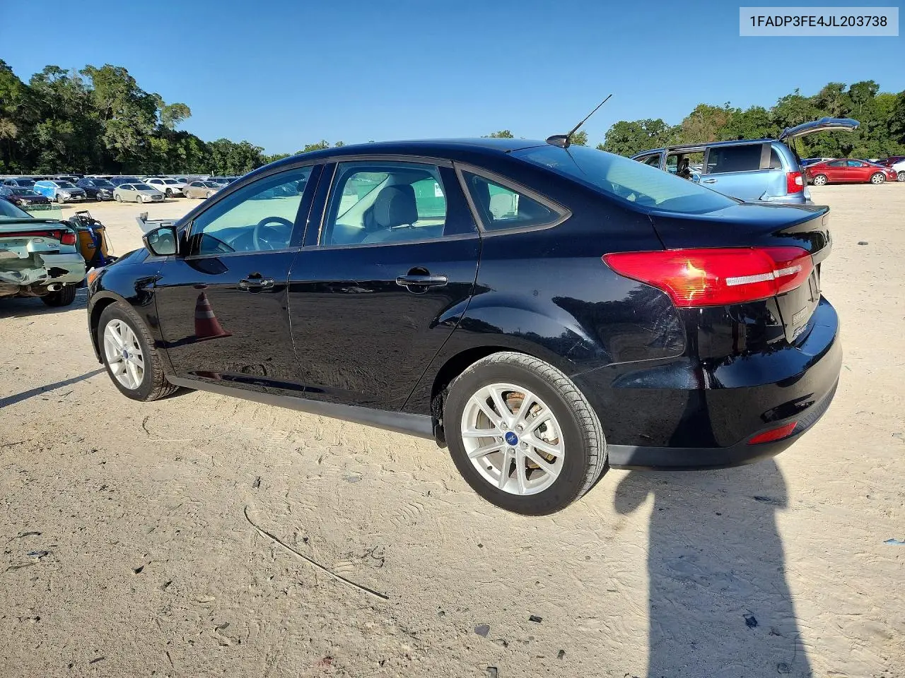 2018 Ford Focus Se VIN: 1FADP3FE4JL203738 Lot: 62079346