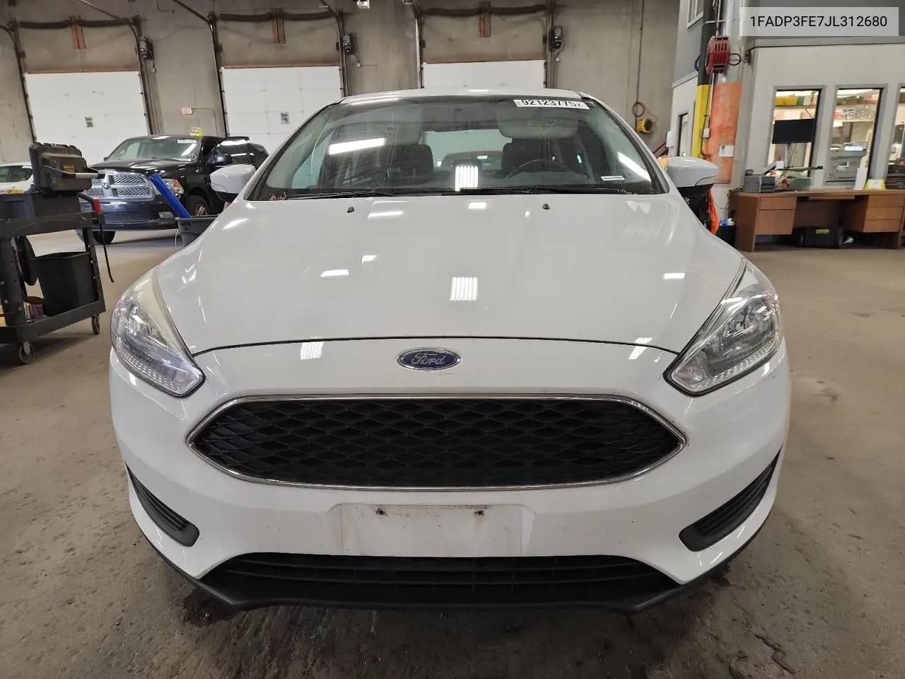 1FADP3FE7JL312680 2018 Ford Focus Se
