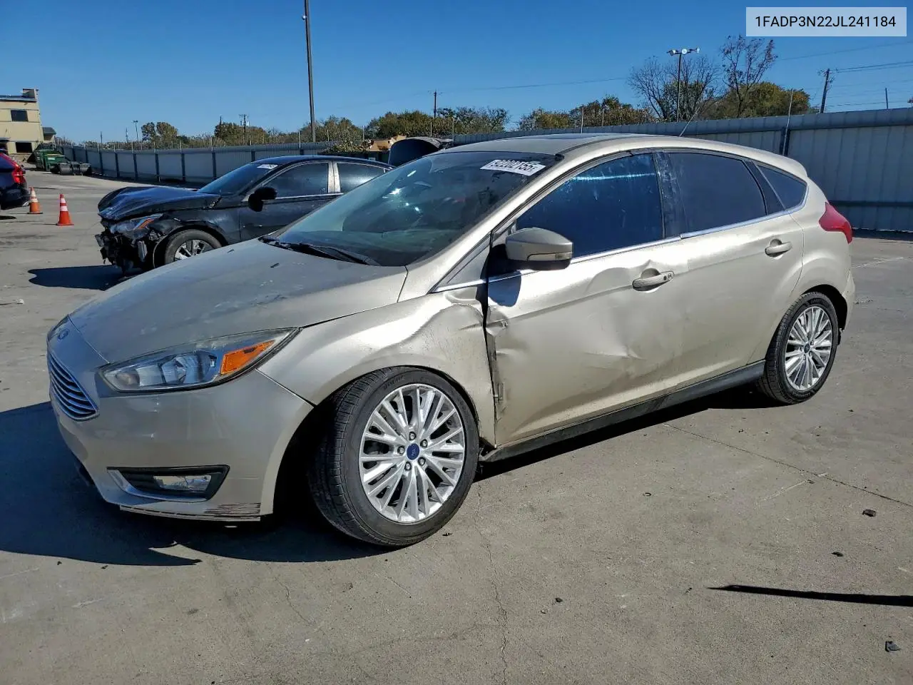 1FADP3N22JL241184 2018 Ford Focus Titanium