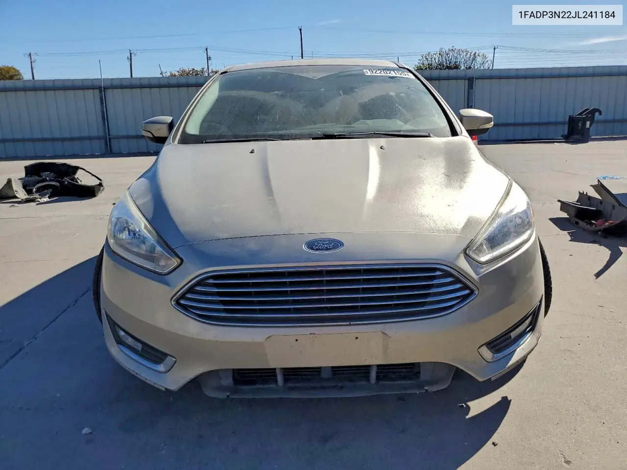 1FADP3N22JL241184 2018 Ford Focus Titanium