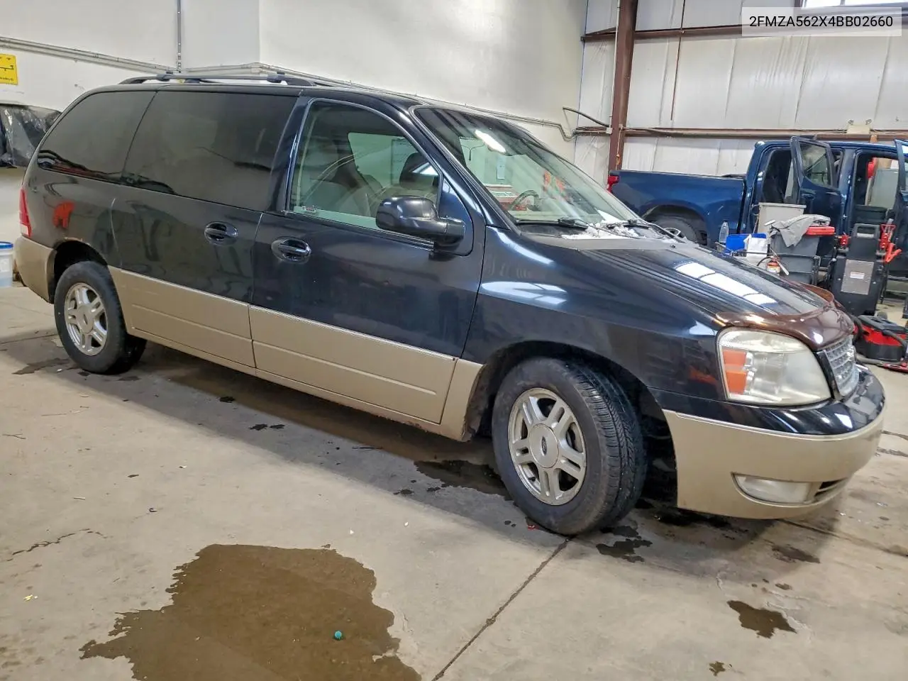2FMZA562X4BB02660 2004 Ford Freestar Sel