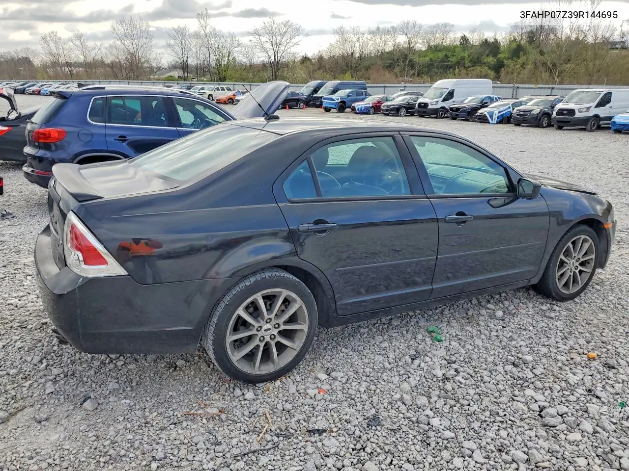3FAHP07Z39R144695 2009 Ford Fusion Se