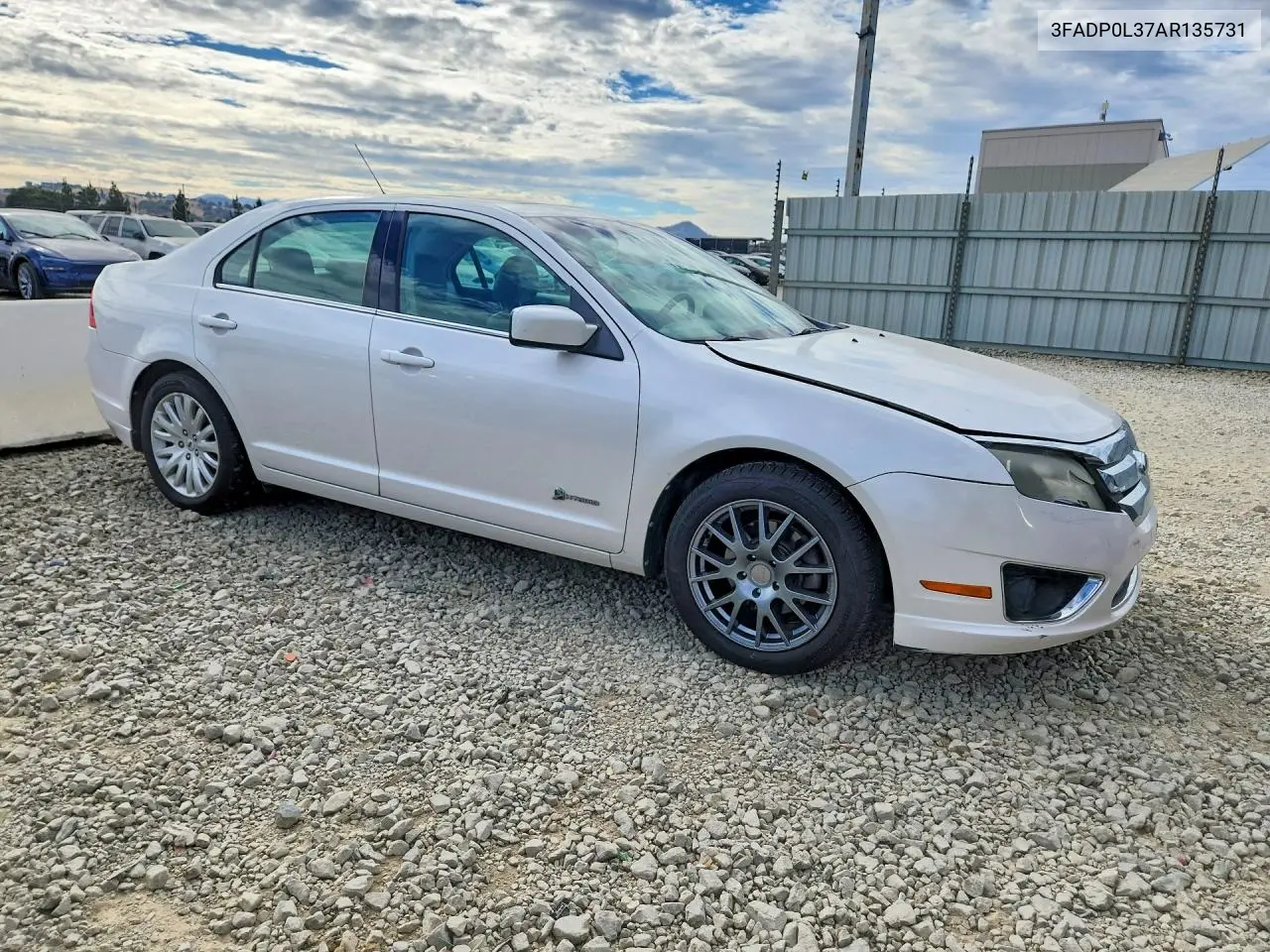 2010 Ford Fusion Hybrid VIN: 3FADP0L37AR135731 Lot: 61792706