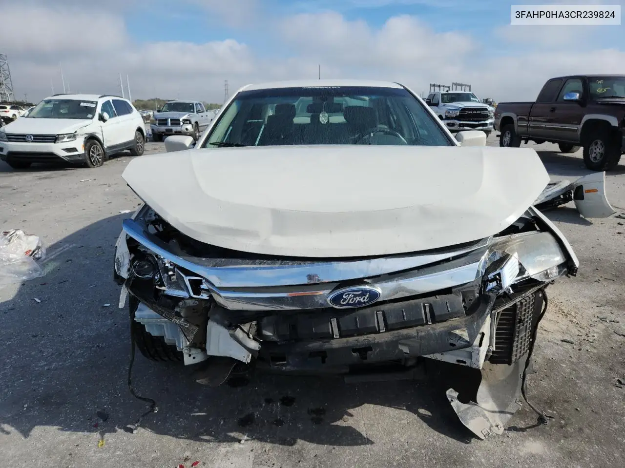 3FAHP0HA3CR239824 2012 Ford Fusion Se