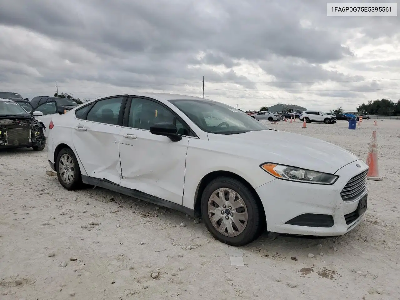 1FA6P0G75E5395561 2014 Ford Fusion S