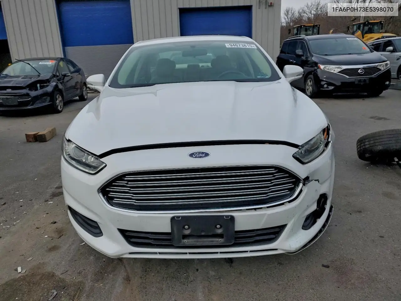 1FA6P0H73E5398070 2014 Ford Fusion Se