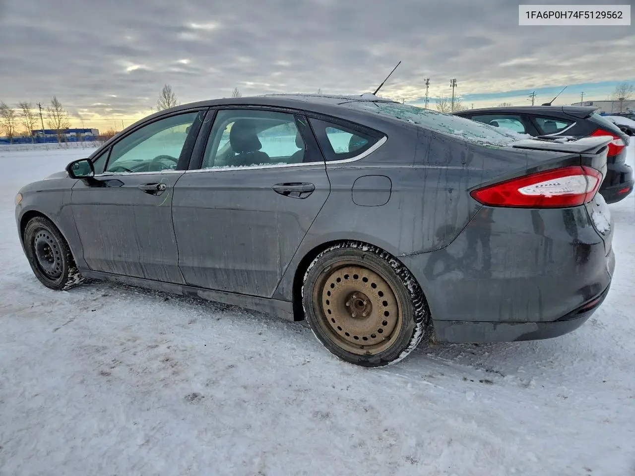 1FA6P0H74F5129562 2015 Ford Fusion Se