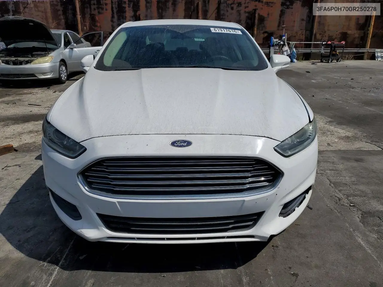 2016 Ford Fusion Se VIN: 3FA6P0H70GR250278 Lot: 61917616