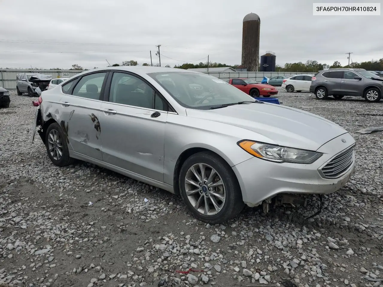 3FA6P0H70HR410824 2017 Ford Fusion Se