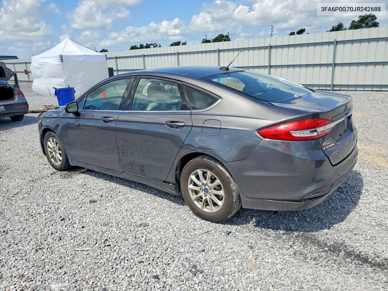 2018 Ford Fusion S VIN: 3FA6P0G70JR242688 Lot: 58967396