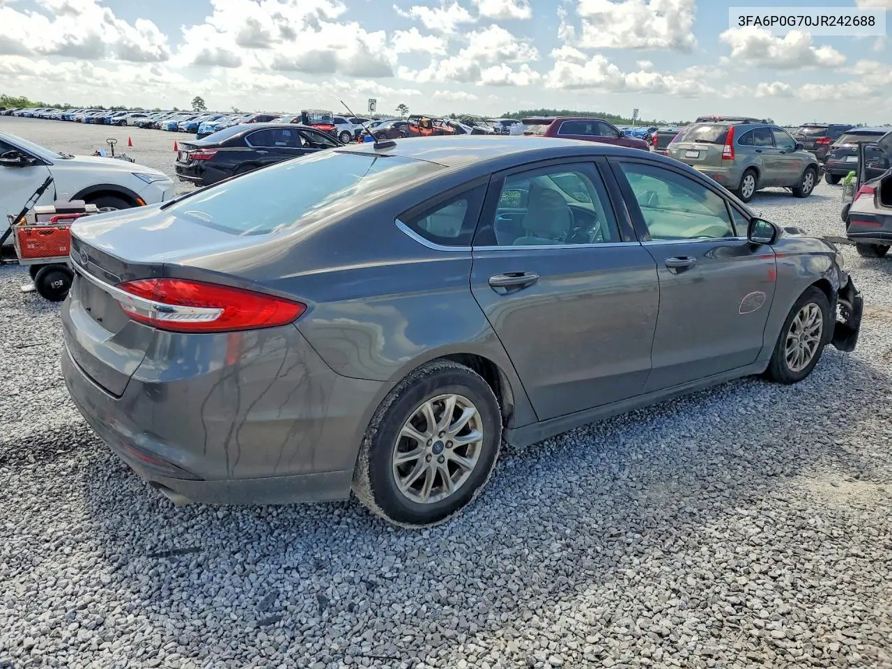 2018 Ford Fusion S VIN: 3FA6P0G70JR242688 Lot: 58967396