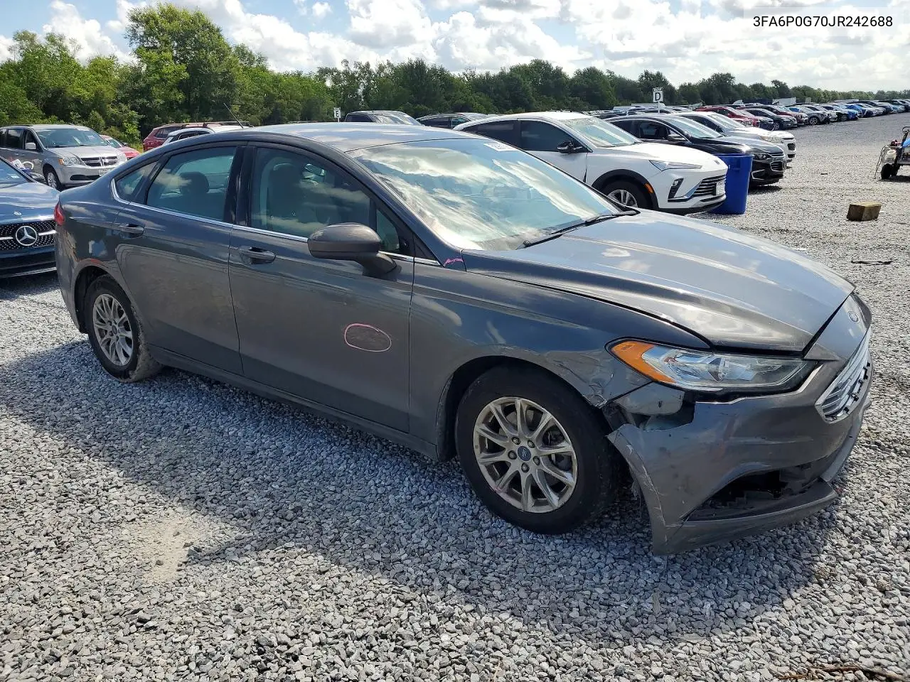 2018 Ford Fusion S VIN: 3FA6P0G70JR242688 Lot: 58967396
