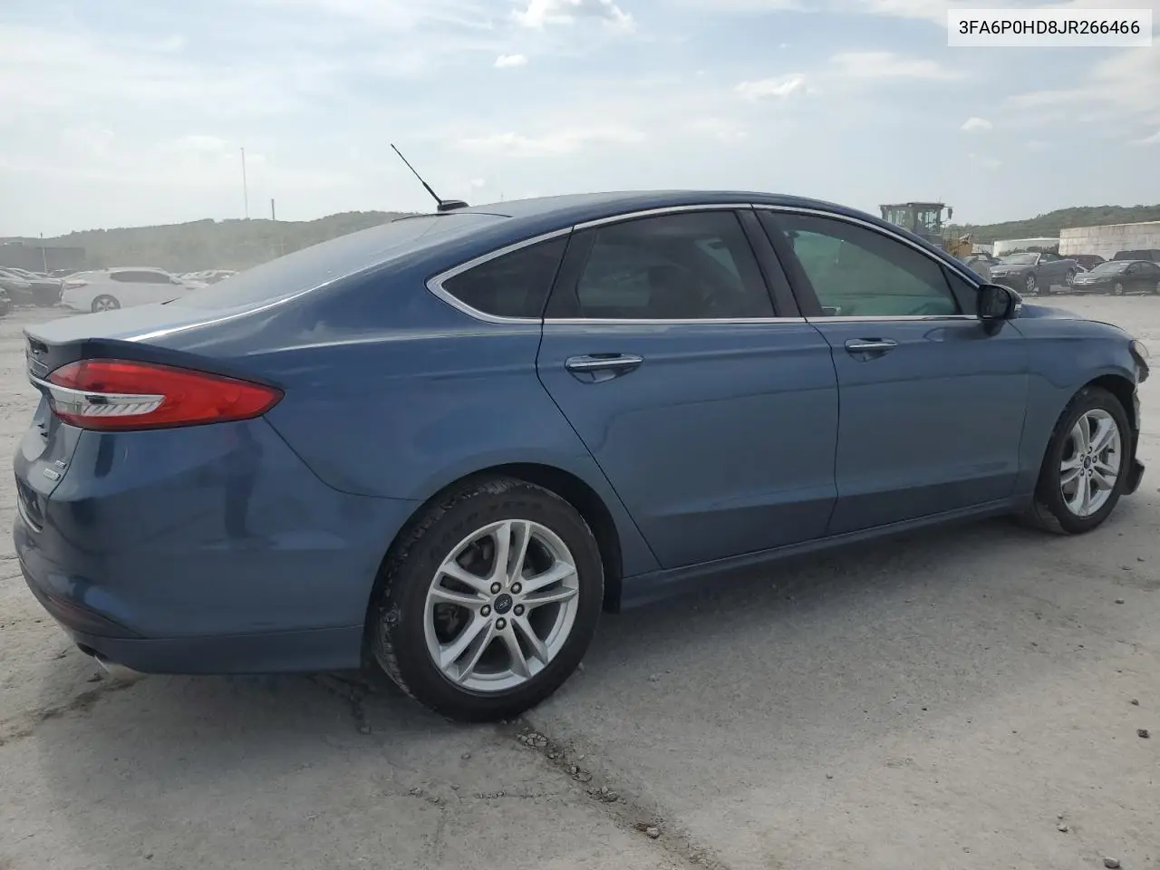 3FA6P0HD8JR266466 2018 Ford Fusion Se