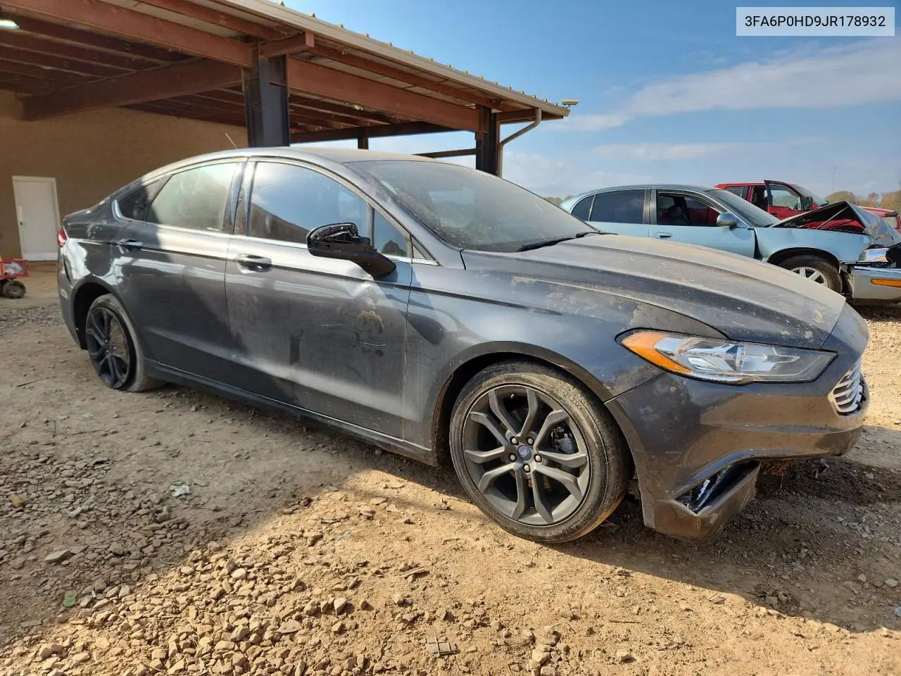 3FA6P0HD9JR178932 2018 Ford Fusion Se