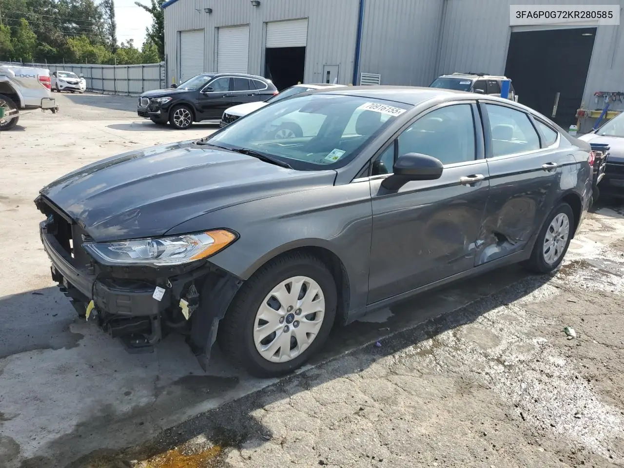 3FA6P0G72KR280585 2019 Ford Fusion S