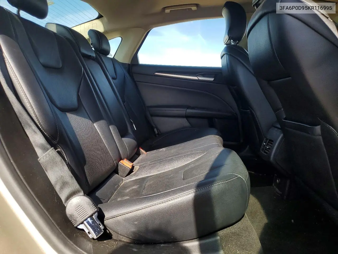 2019 Ford Fusion Titanium VIN: 3FA6P0D95KR116995 Lot: 55860716