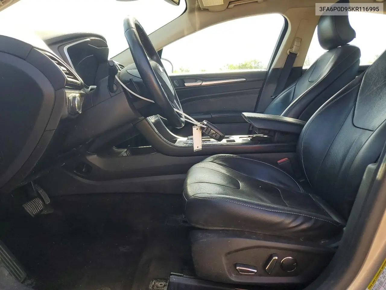 2019 Ford Fusion Titanium VIN: 3FA6P0D95KR116995 Lot: 55860716