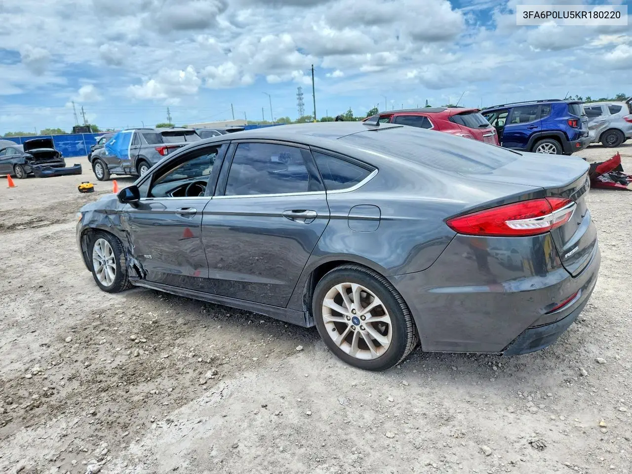 2019 Ford Fusion Se VIN: 3FA6P0LU5KR180220 Lot: 56927376