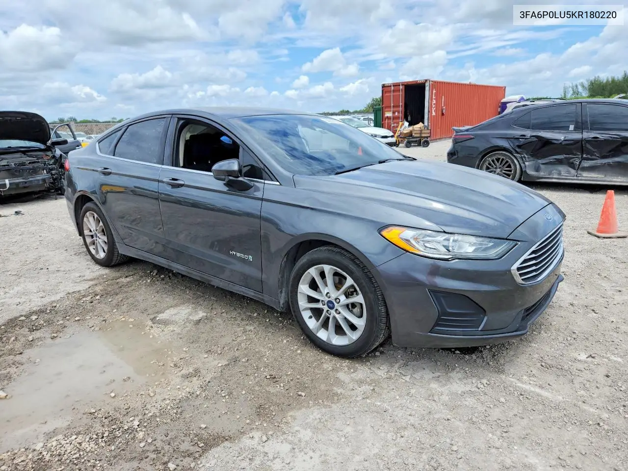 2019 Ford Fusion Se VIN: 3FA6P0LU5KR180220 Lot: 56927376
