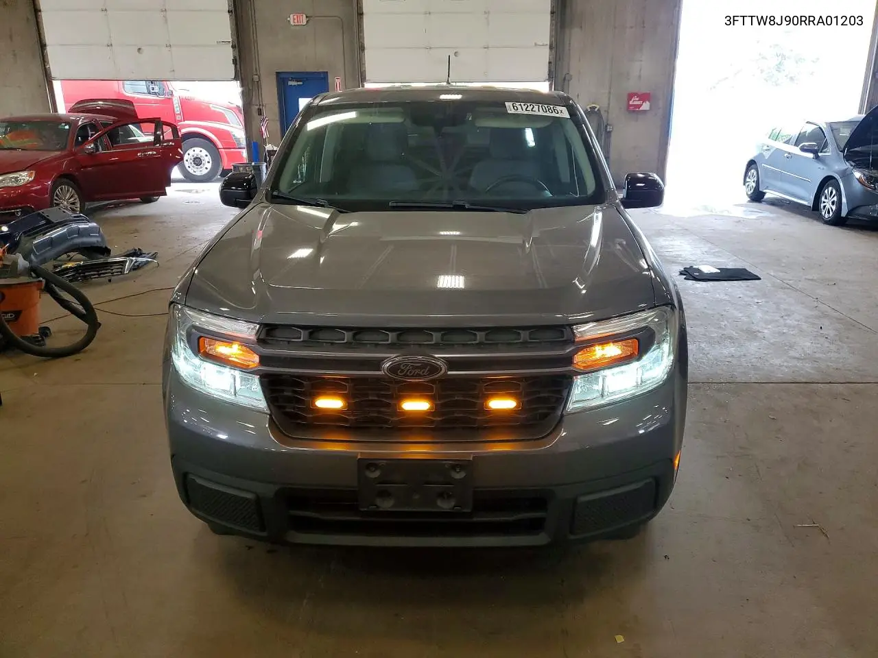 2024 Ford Maverick Xlt VIN: 3FTTW8J90RRA01203 Lot: 61227086