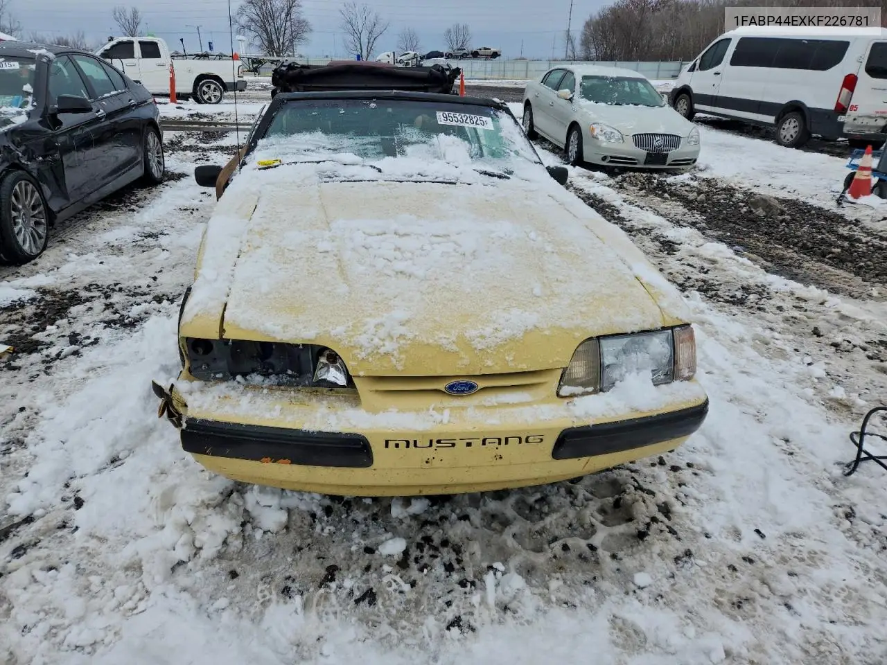1FABP44EXKF226781 1989 Ford Mustang Lx