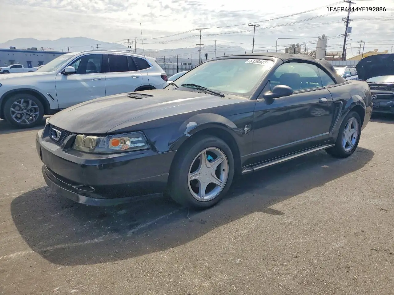 2000 Ford Mustang VIN: 1FAFP4444YF192886 Lot: 61594476
